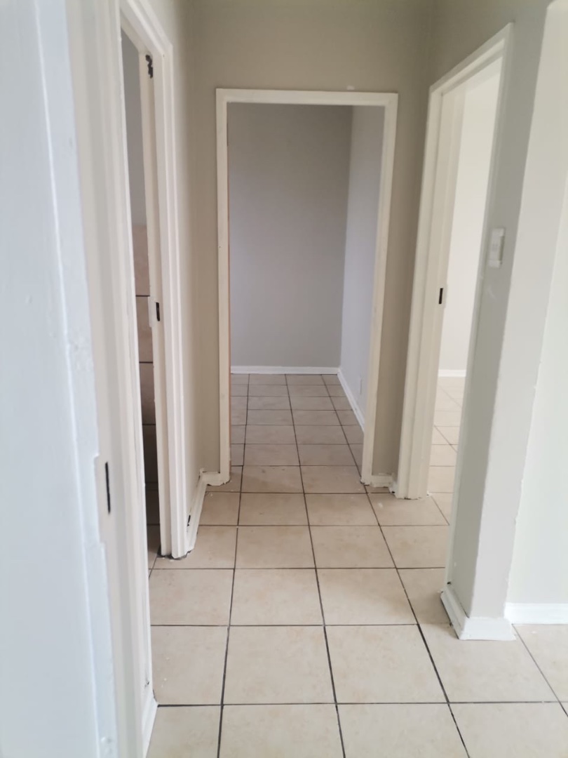 2 Bedroom Property for Sale in Algoa Park Eastern Cape